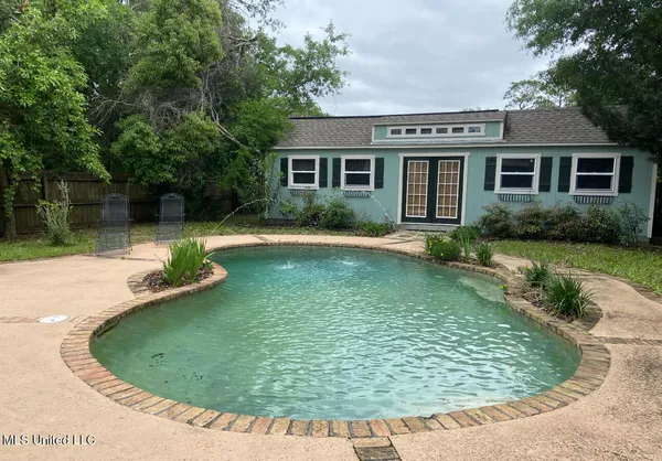 $425,000 | 164 Balmoral Avenue, Biloxi, MS 39531
