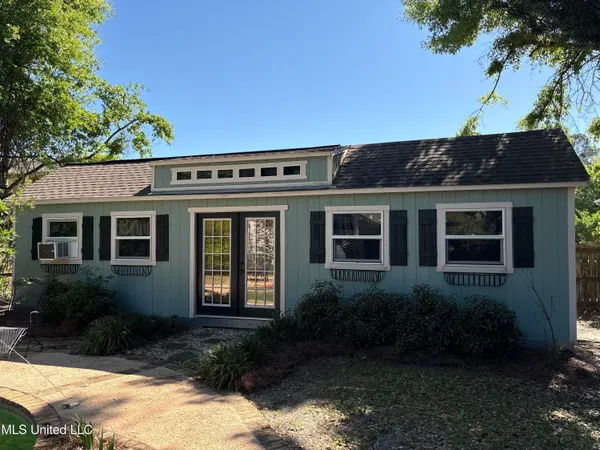 $425,000 | 164 Balmoral Avenue, Biloxi, MS 39531