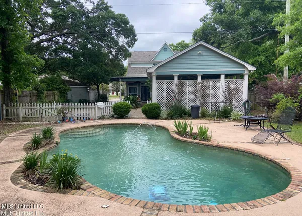 $425,000 | 164 Balmoral Avenue, Biloxi, MS 39531