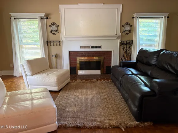 $425,000 | 164 Balmoral Avenue, Biloxi, MS 39531