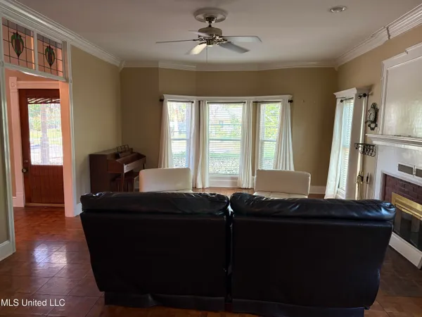 $425,000 | 164 Balmoral Avenue, Biloxi, MS 39531