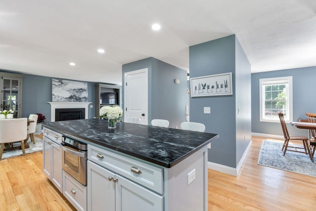 41 Auburn Road Millis, MA 02054 - Photo 6 of 42 Gallery Image 6