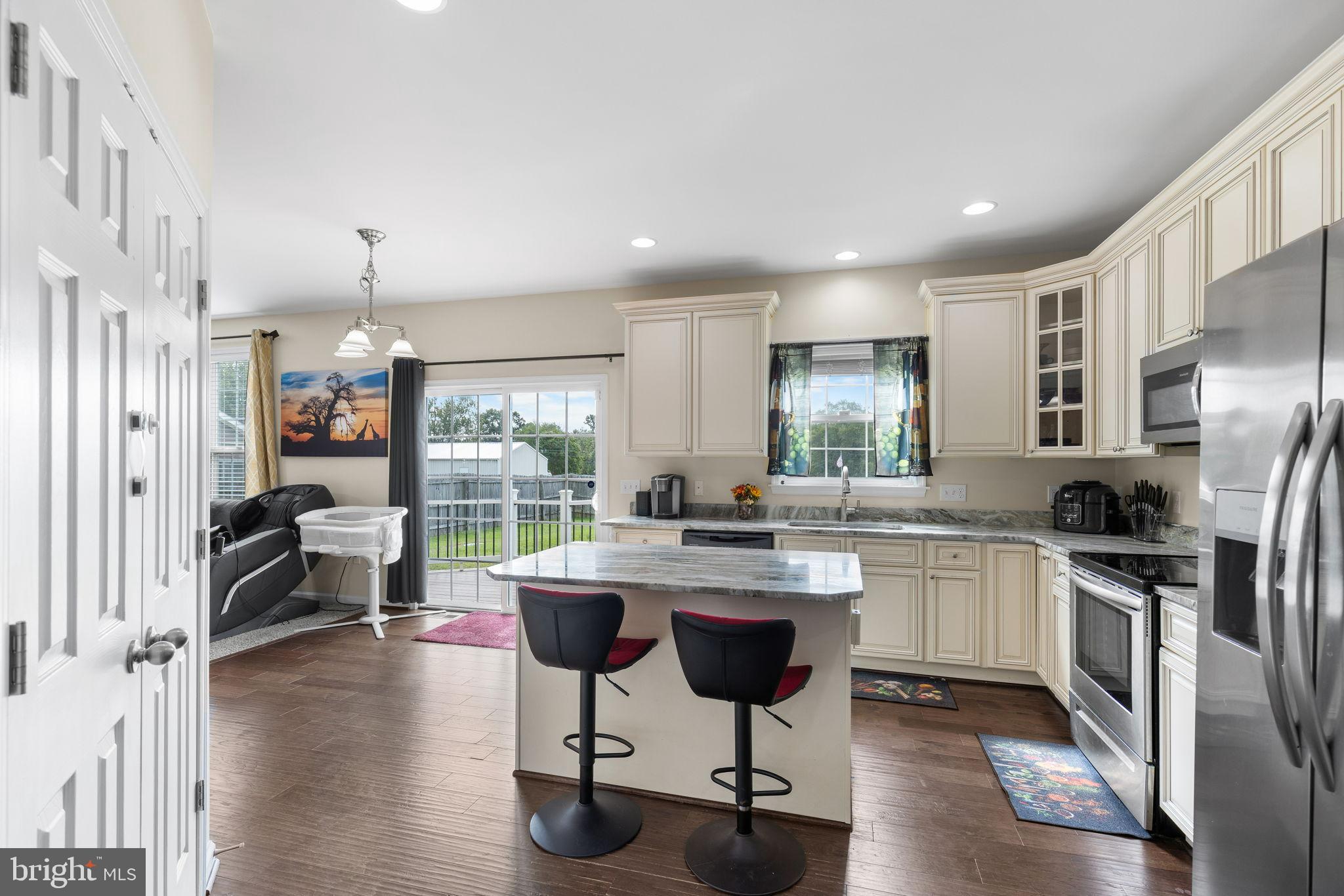 471 Truslow Road Fredericksburg, VA 22405 - Photo 8 of 33 Bright, Gourmet kitchen w/double pantry.