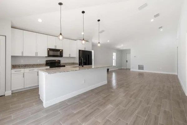 $2,950 | 1132 11th Street, West Palm Beach, FL 33401