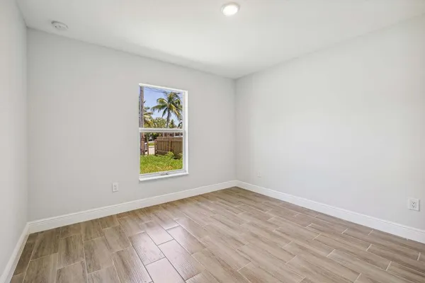 $2,950 | 1132 11th Street, West Palm Beach, FL 33401