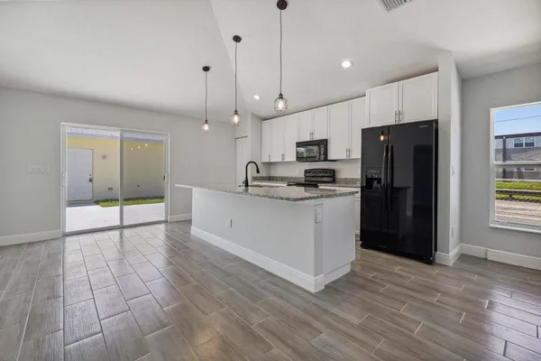 $2,950 | 1132 11th Street, West Palm Beach, FL 33401