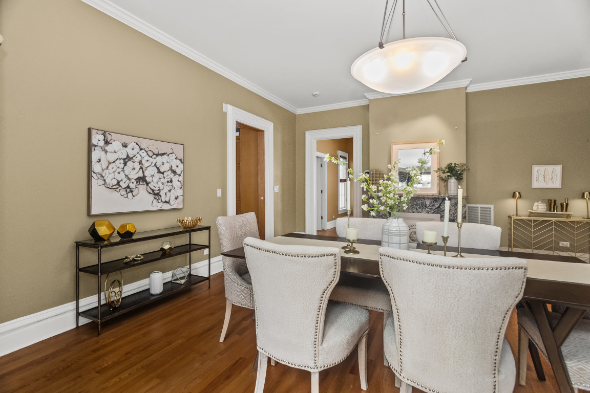 2236 Ridge Avenue Evanston, IL 60201 - Photo 12 of 68