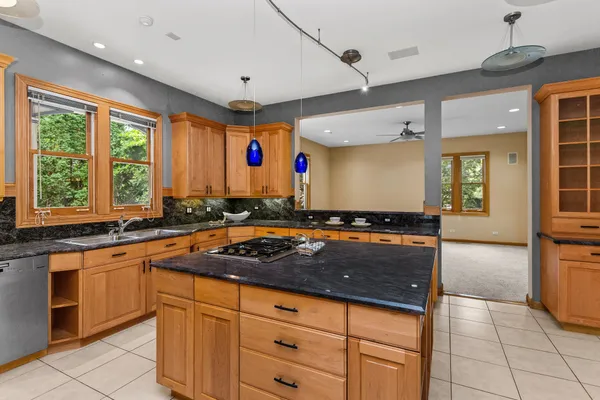 $1,350,000 | 2236 Ridge Avenue, Evanston, IL 60201