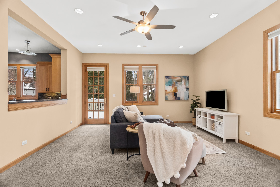 2236 Ridge Avenue Evanston, IL 60201 - Photo 19 of 68 a living room with furniture and a flat screen tv