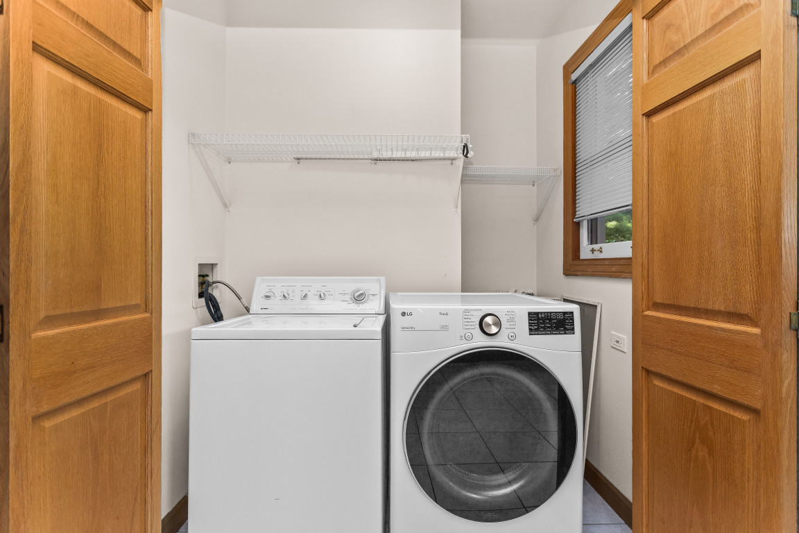 2236 Ridge Avenue Evanston, IL 60201 - Photo 27 of 68