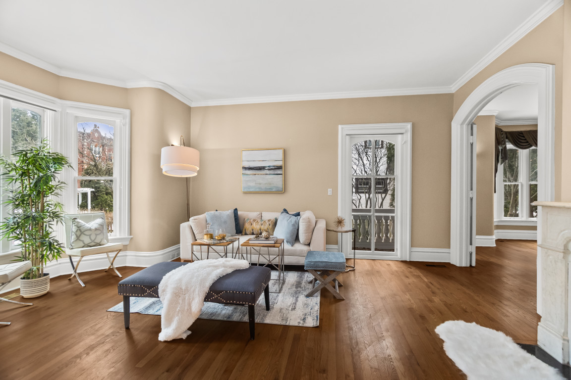 2236 Ridge Avenue Evanston, IL 60201 - Photo 4 of 68