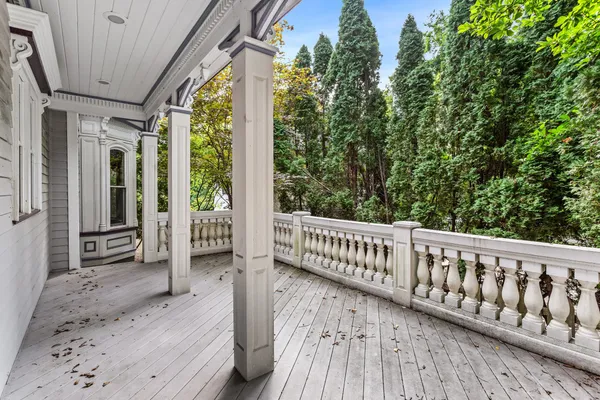 $1,350,000 | 2236 Ridge Avenue, Evanston, IL 60201