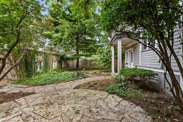 $1,350,000 | 2236 Ridge Avenue, Evanston, IL 60201