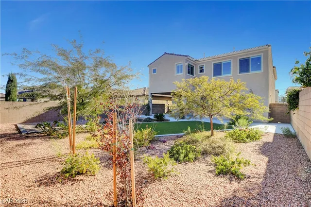 $799,900 | 1027 Cambridge Pk Street, Las Vegas, NV 89148