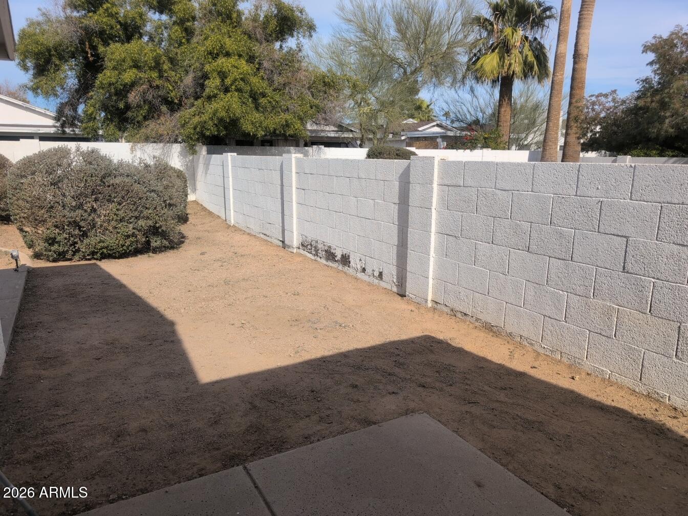 406 West Kings Avenue Phoenix, AZ 85023 - Photo 43 of 45 a view of outdoor space and yard