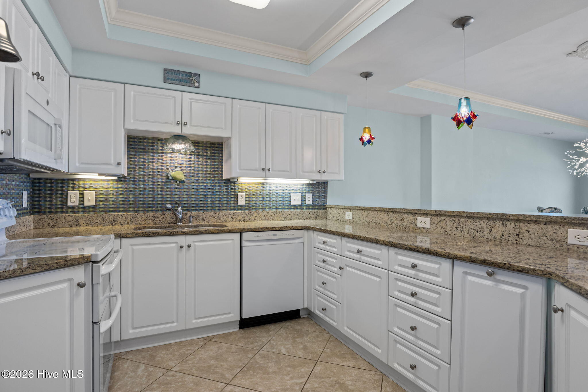 1550 Salter Path Road, Unit 102 Indian Beach, NC 28512 - Photo 25 of 89 Kitchen