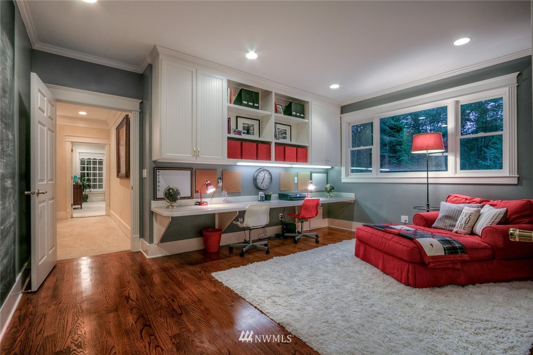 8552 246th Lane Northeast Redmond, WA 98053 - Photo 12 of 25