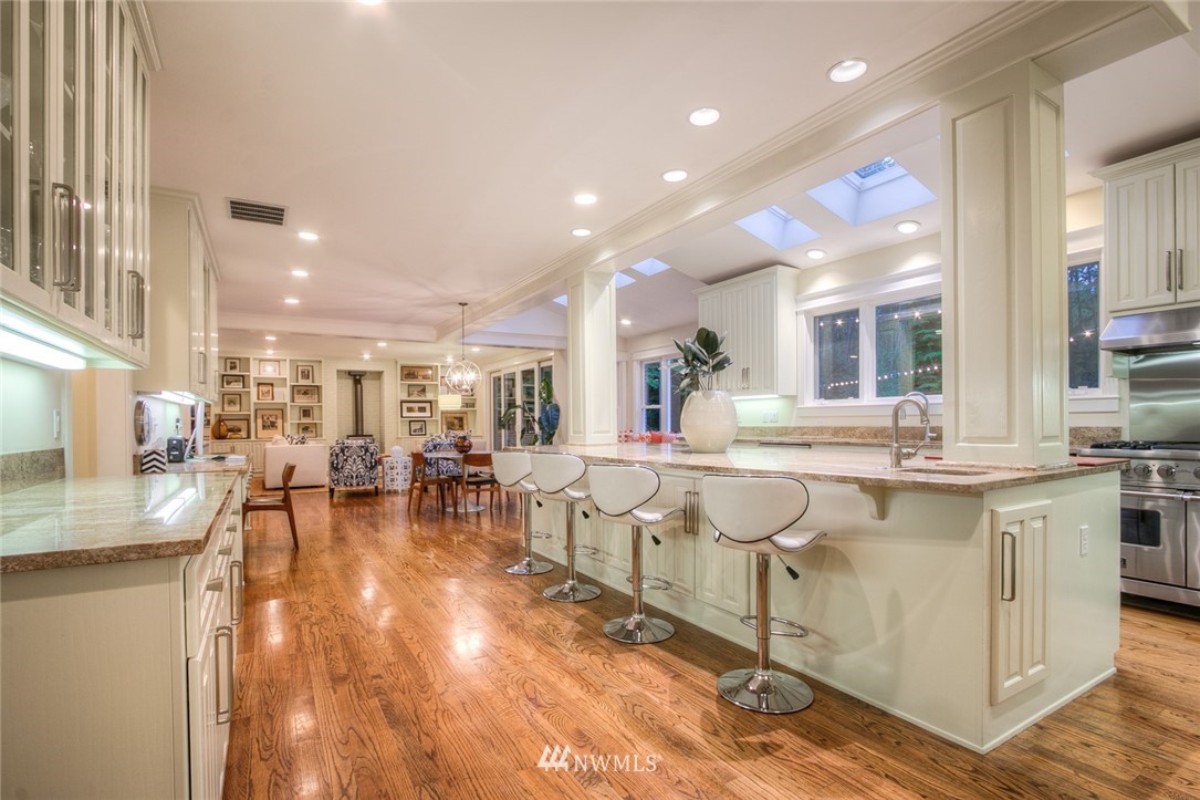 8552 246th Lane Northeast Redmond, WA 98053 - Photo 3 of 25