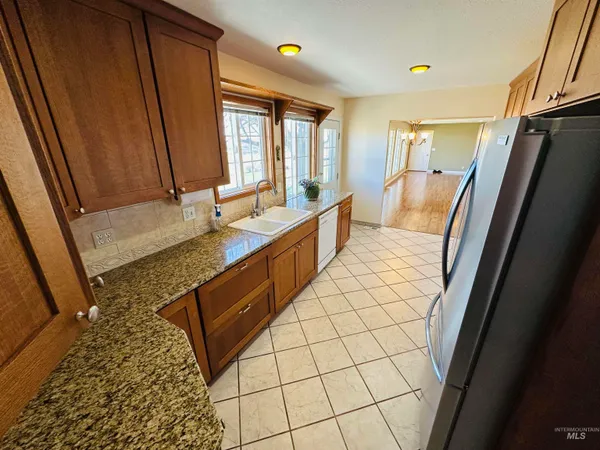 $729,000 | 319 Snowmoody Way, Ontario, OR 97914