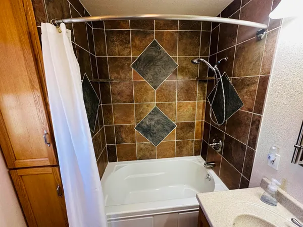 $729,000 | 319 Snowmoody Way, Ontario, OR 97914