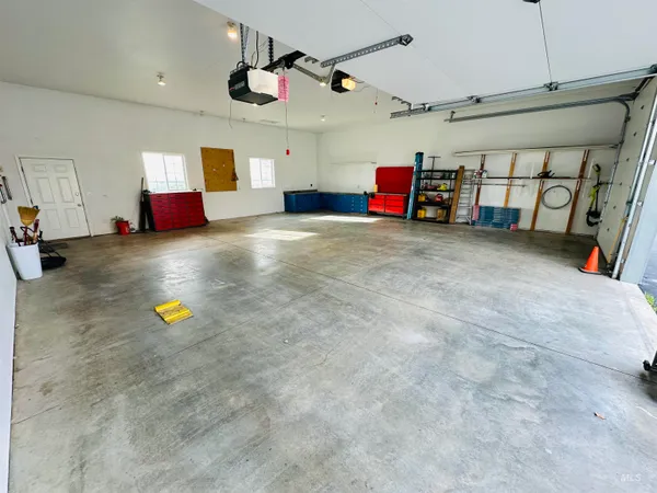 $729,000 | 319 Snowmoody Way, Ontario, OR 97914