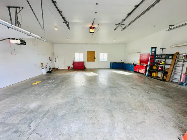 $729,000 | 319 Snowmoody Way, Ontario, OR 97914