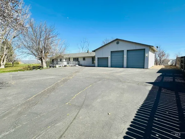 $729,000 | 319 Snowmoody Way, Ontario, OR 97914
