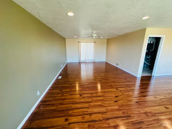 $729,000 | 319 Snowmoody Way, Ontario, OR 97914
