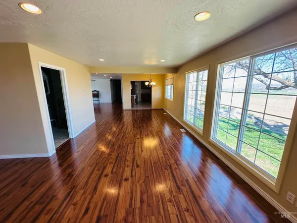 $729,000 | 319 Snowmoody Way, Ontario, OR 97914