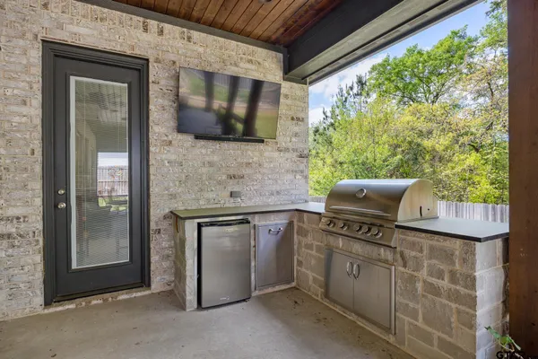 $619,900 | 7614 Princedale, Tyler, TX 75703