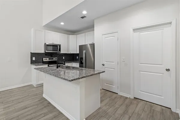 $250,000 | 14986 Bonham Lane, Willis, TX 77378