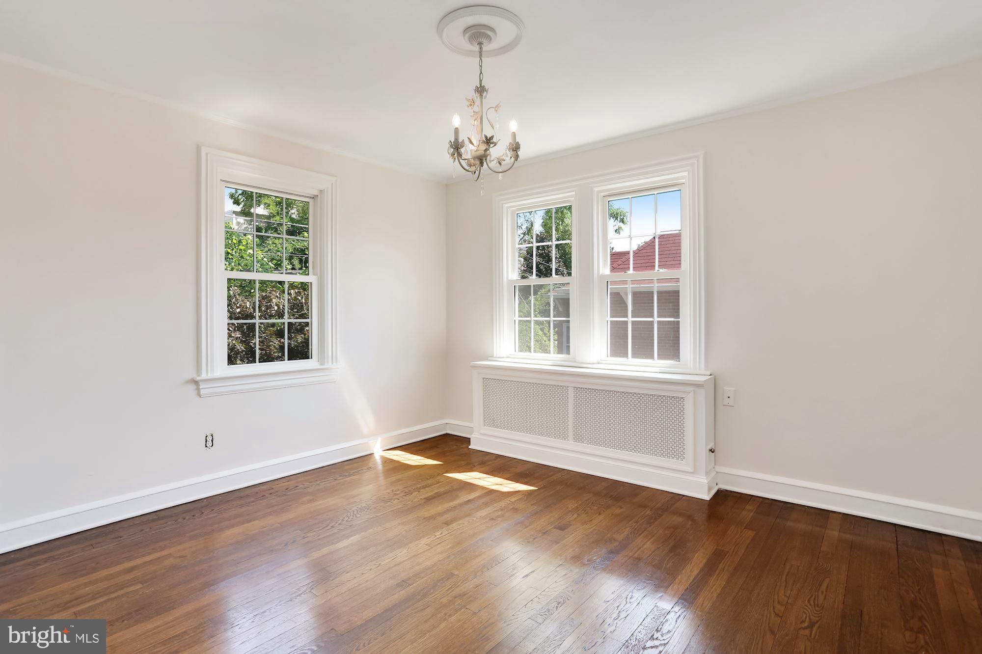 2121 Tunlaw Road Northwest Washington, DC 20007 - Photo 20 of 35