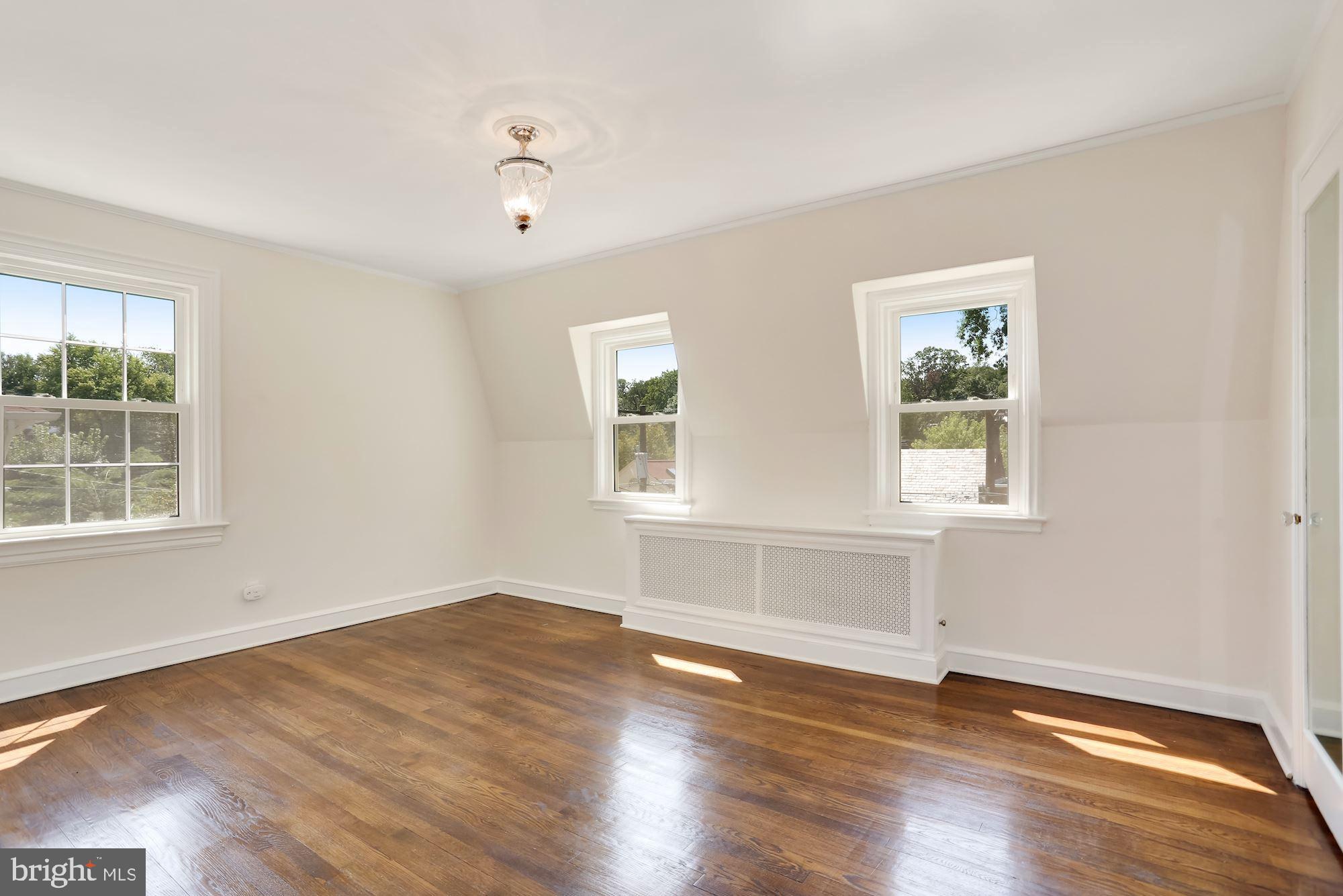 2121 Tunlaw Road Northwest Washington, DC 20007 - Photo 22 of 35