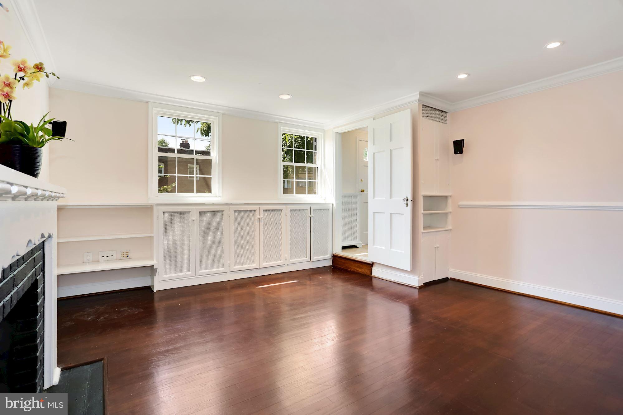 2121 Tunlaw Road Northwest Washington, DC 20007 - Photo 27 of 35