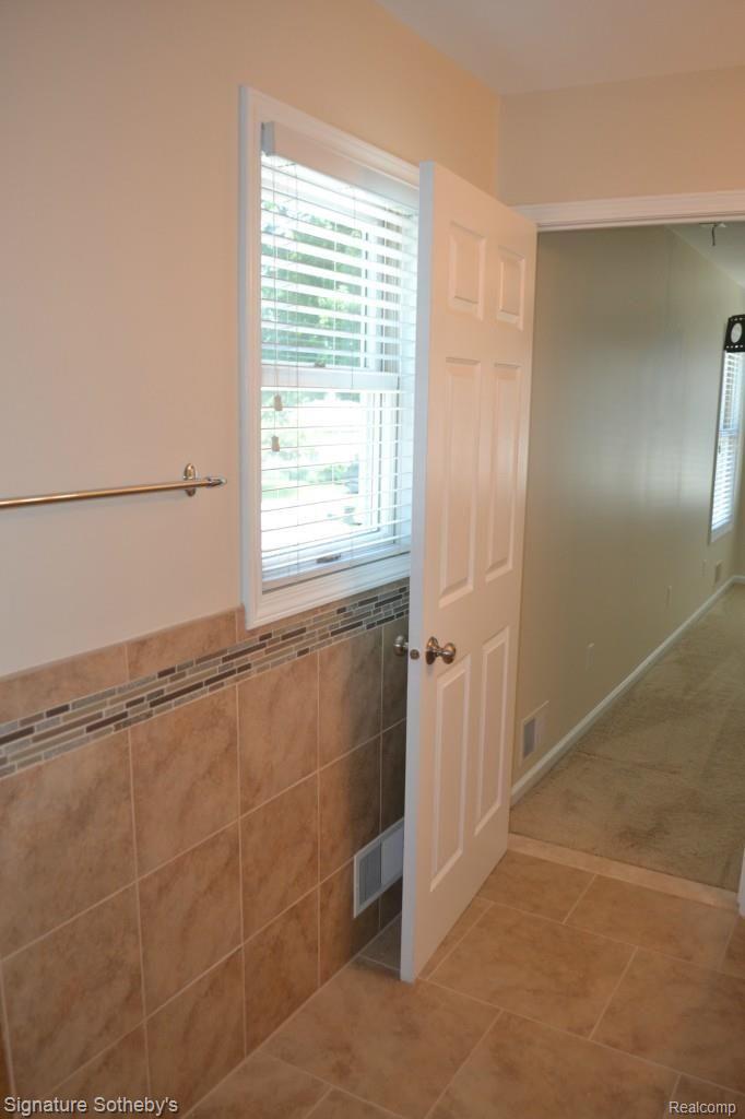 3069 Wakefield Road Berkley, MI 48072 - Photo 23 of 33 DSC_0045.jpg