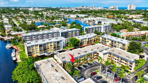 $2,100 | 777 South Federal Highway, Unit 202H, Pompano Beach, FL 33062