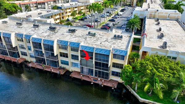 $2,100 | 777 South Federal Highway, Unit 202H, Pompano Beach, FL 33062