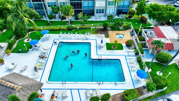 $2,100 | 777 South Federal Highway, Unit 202H, Pompano Beach, FL 33062
