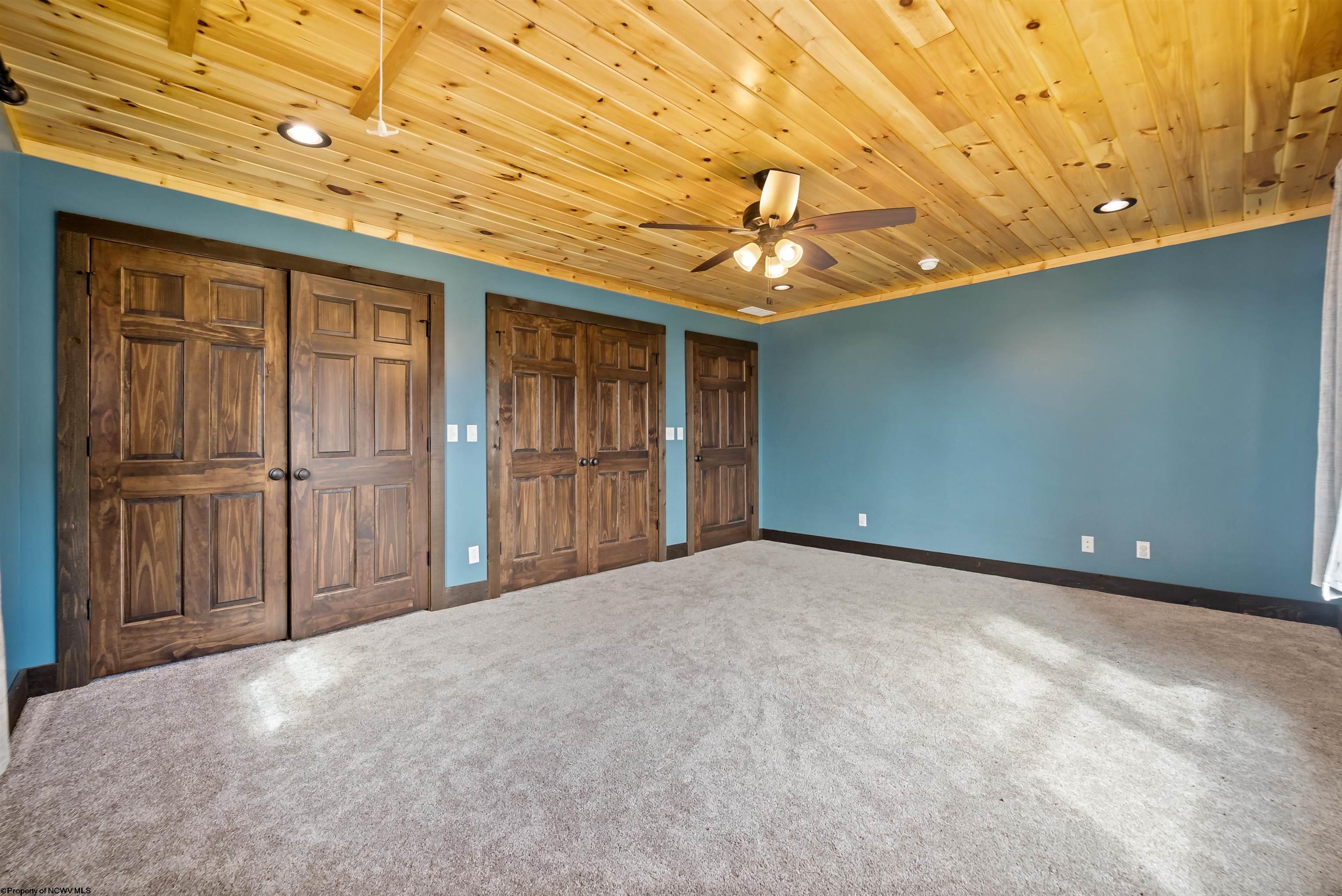 1935 Ward Road Elkins, WV 26241 - Photo 15 of 41 Gallery Image 15