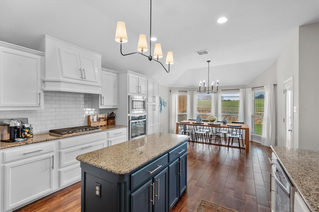 7224 Prestwick Terrace Benbrook, TX 76126 - Photo 17 of 39 a kitchen with granite countertop lots of counter top space