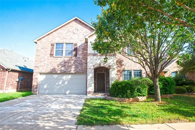 $2,395 | 5105 Spyglass Lane, Denton, TX 76208
