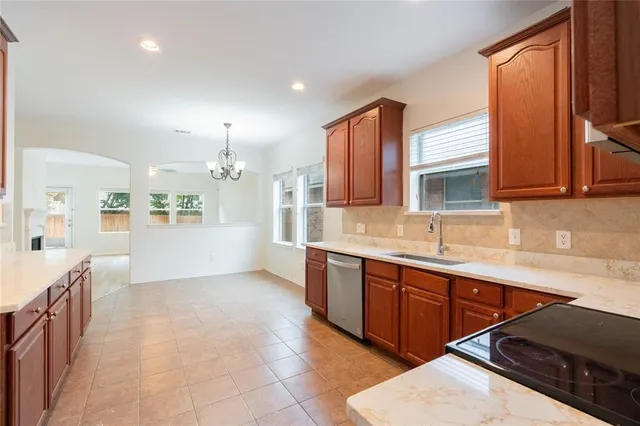 $2,395 | 5105 Spyglass Lane, Denton, TX 76208