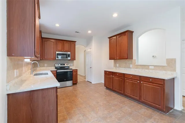 $2,395 | 5105 Spyglass Lane, Denton, TX 76208