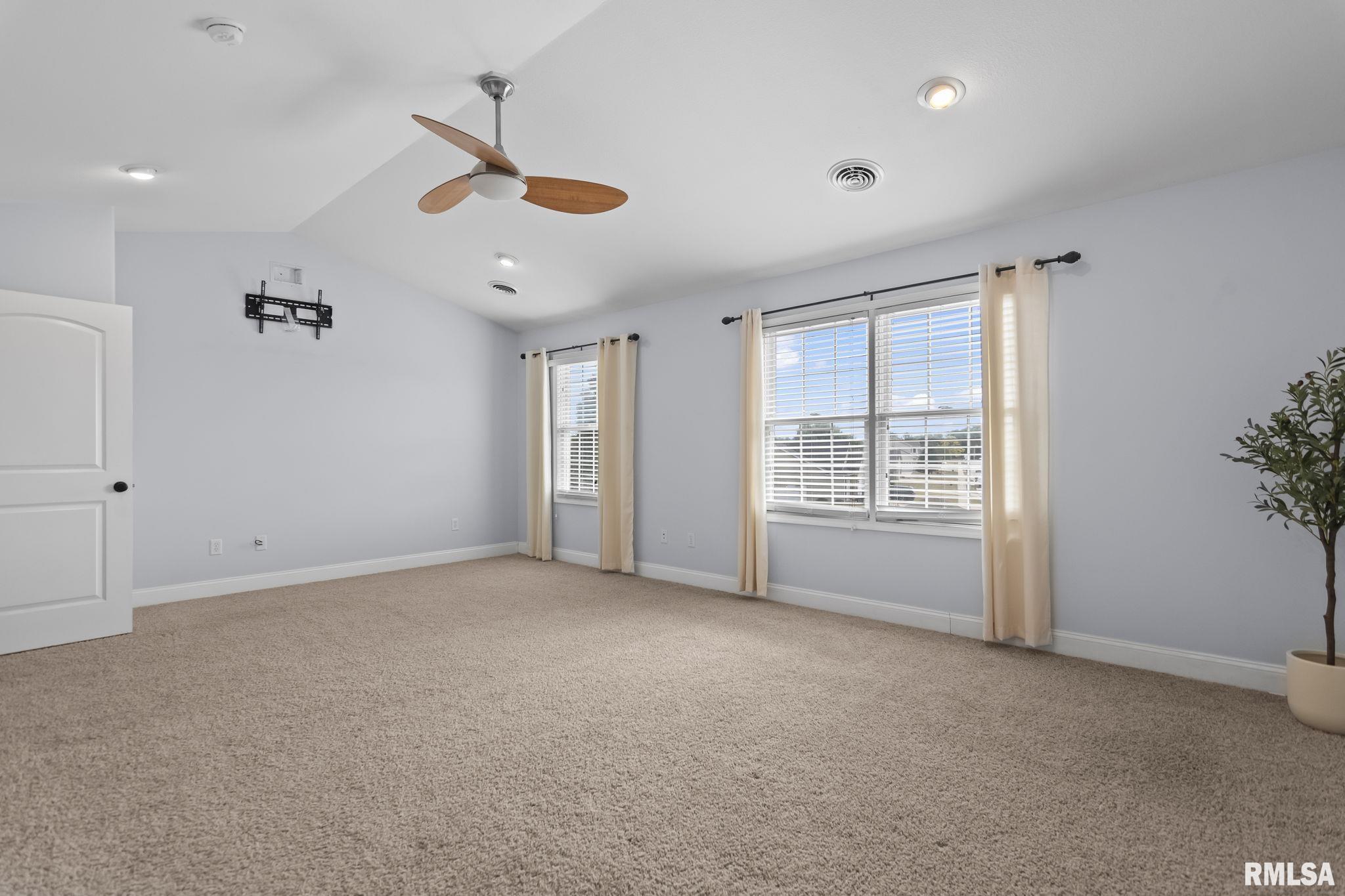 620 Garden Court Chatham, IL 62629 - Photo 14 of 42