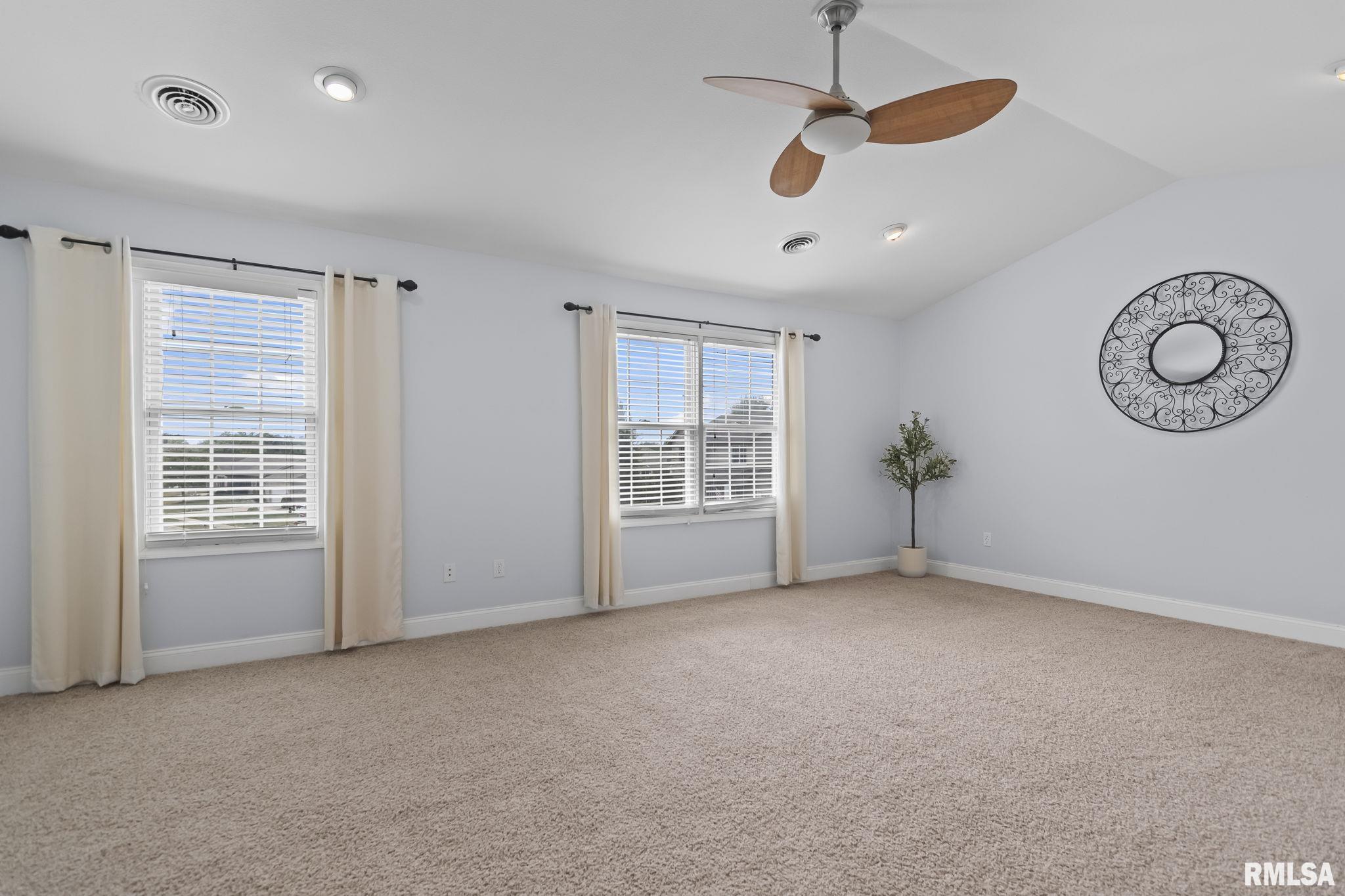 620 Garden Court Chatham, IL 62629 - Photo 15 of 42