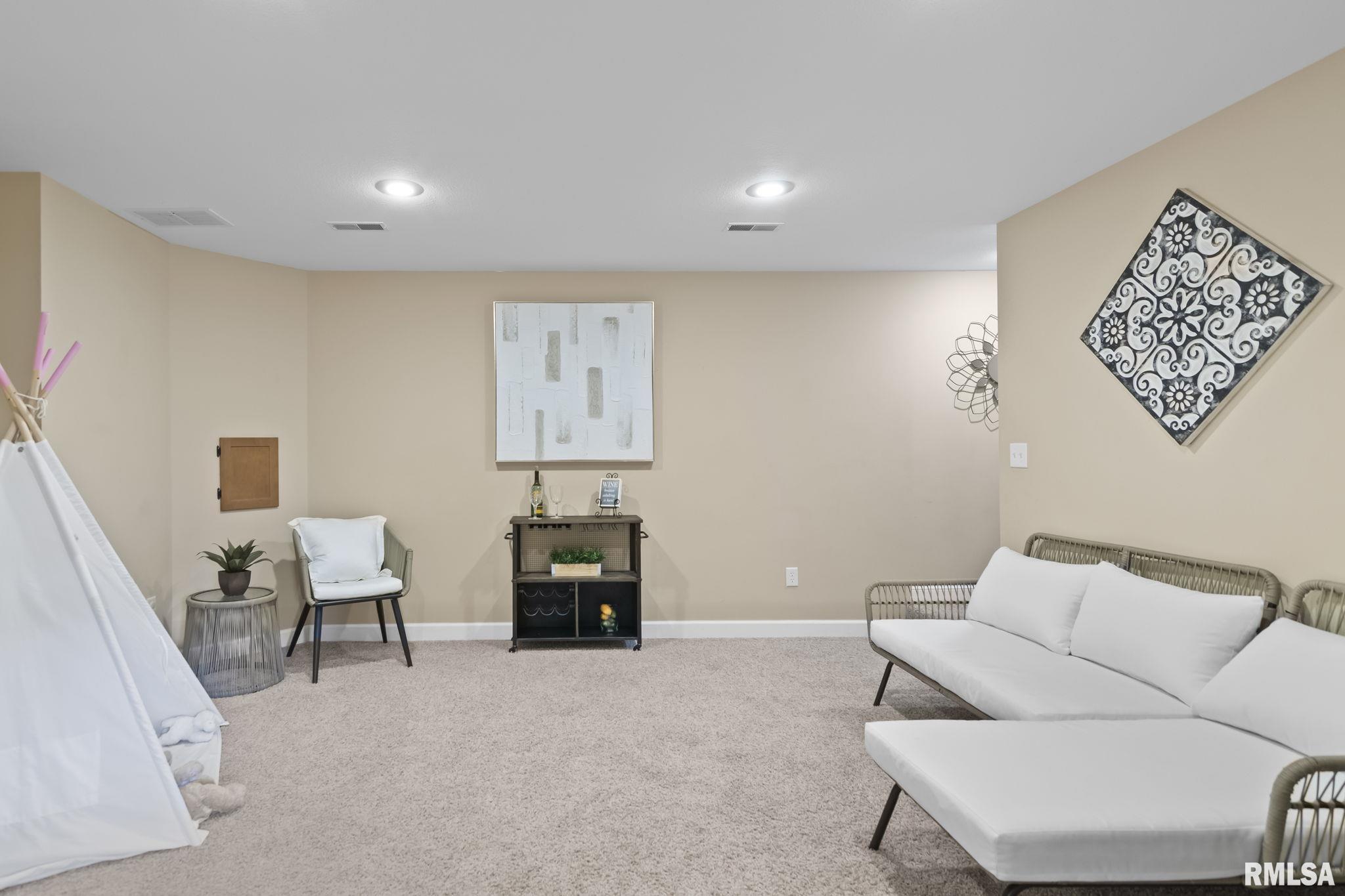 620 Garden Court Chatham, IL 62629 - Photo 31 of 42