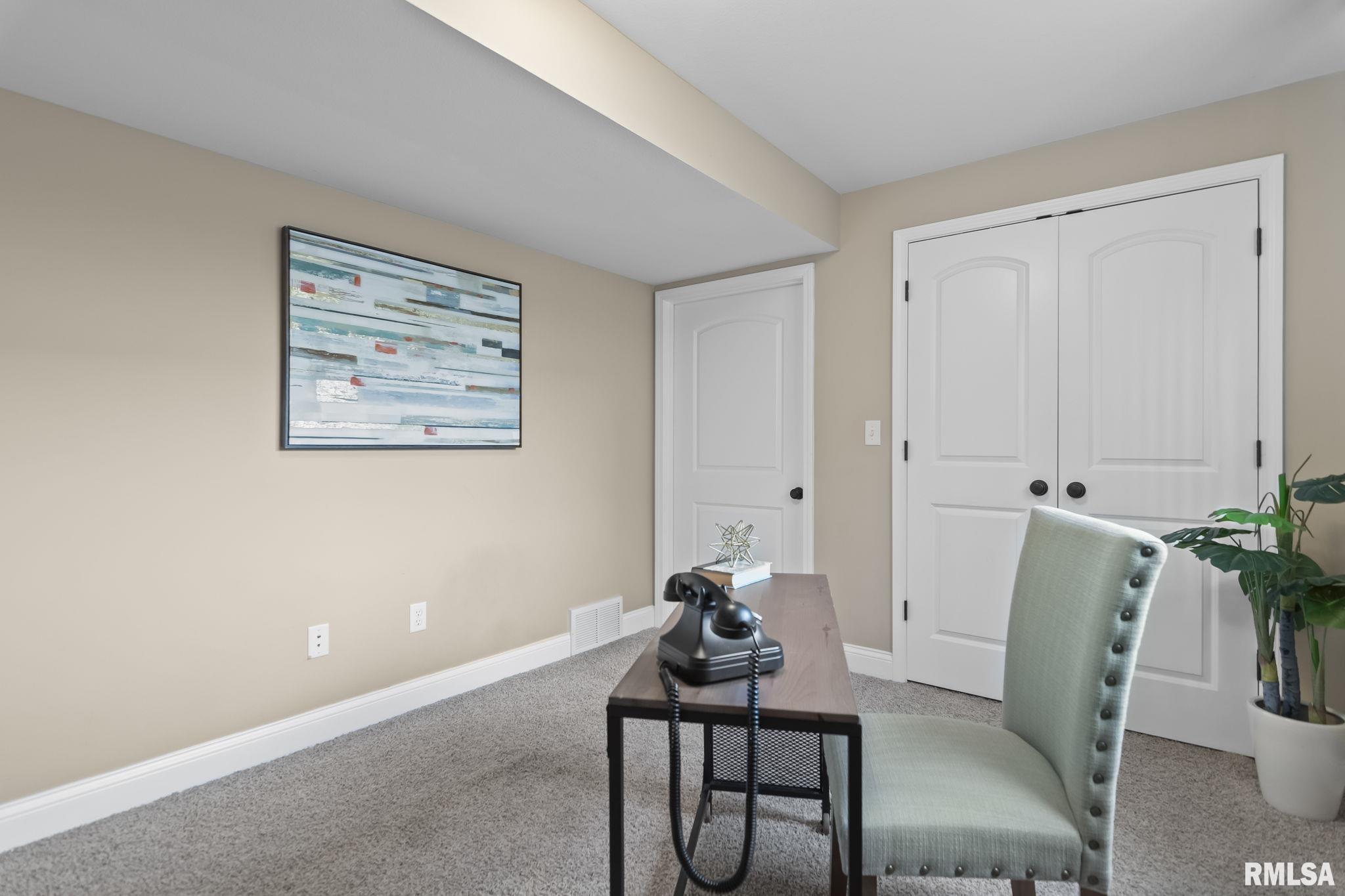 620 Garden Court Chatham, IL 62629 - Photo 34 of 42