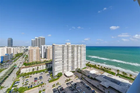 $590,000 | 1980 South Ocean Drive, Unit PHM, Hallandale Beach, FL 33009