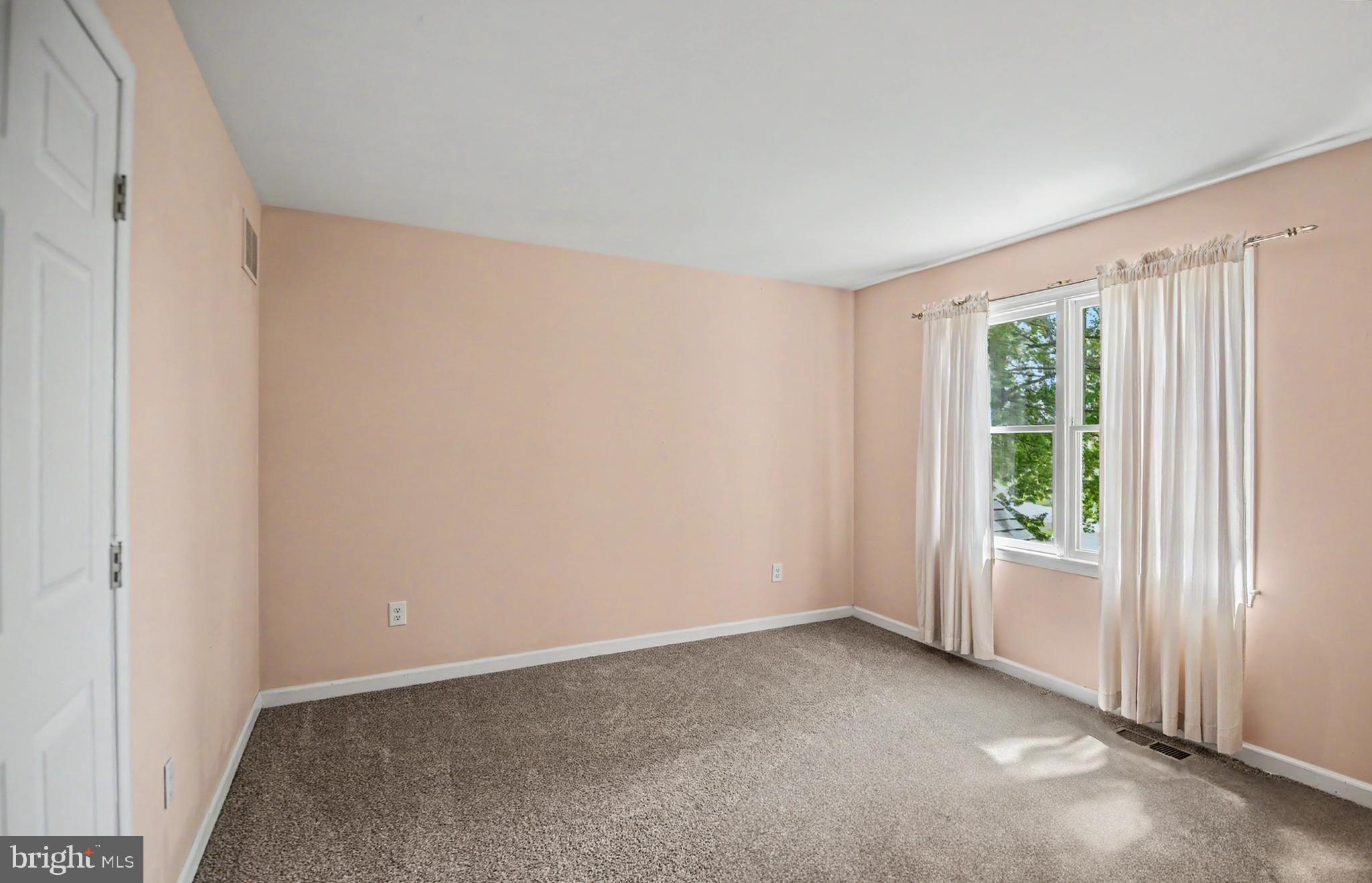 206 Reitnour Road Spring City, PA 19475 - Photo 27 of 55 Bedroom #2