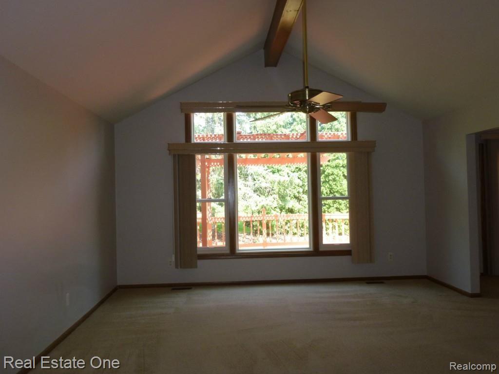445 Mayapple Court Rochester, MI 48307 - Photo 16 of 46 Beautiful Window in Great Room